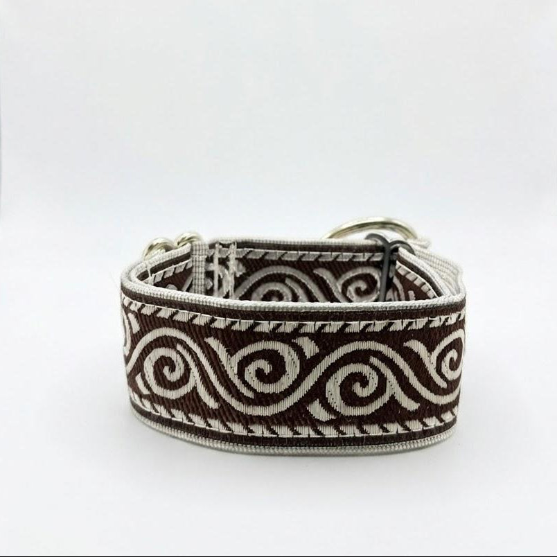 Mocha Scroll